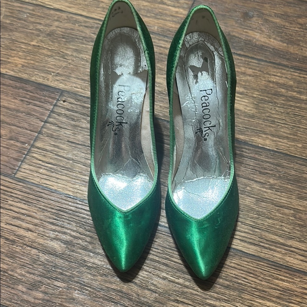 Women's Green Pumps